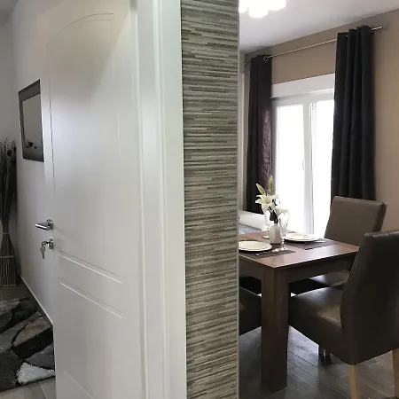Apartment Luxury Bralic *