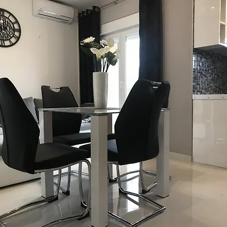 Apartament Luxury Bralic *